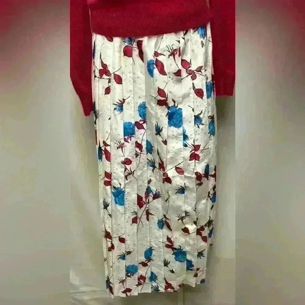 Women’s Unmarked Vintage Floral Pleated Skirt elastic waist